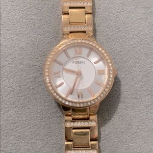 Rose gold fossil watch with interchangeable links